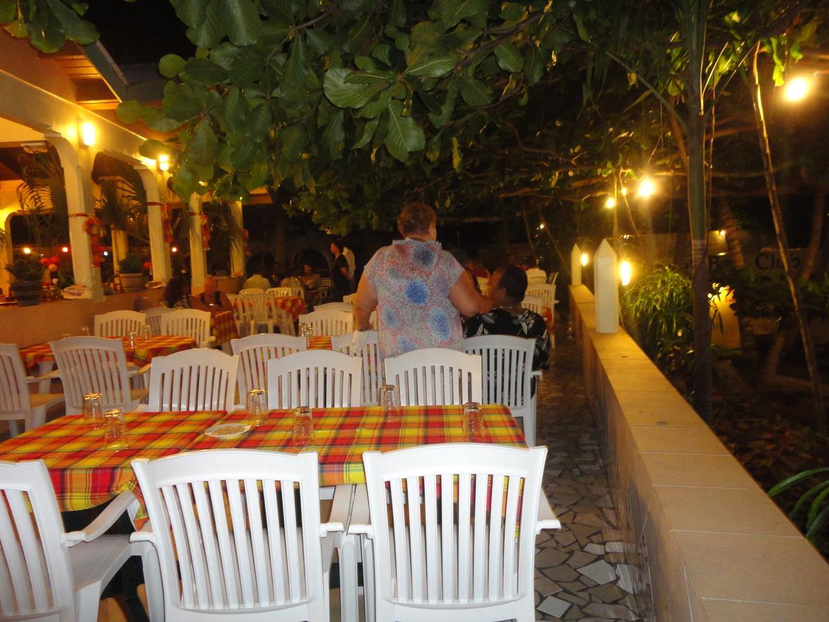 Sunset Bay Club All Inclusive Colihaut Экстерьер фото